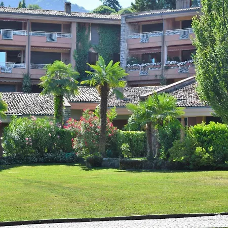 Apartment Hermitage-5 By Interhome Porto Valtravaglia